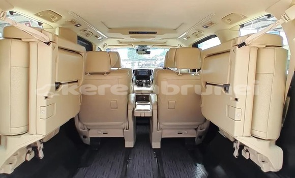 Buy Used Toyota Alphard White Car in Bandar Seri Begawan in Brunei-Muara Buy Used Toyota Alphard White Car in Bandar Seri Begawan in Brunei-Muara