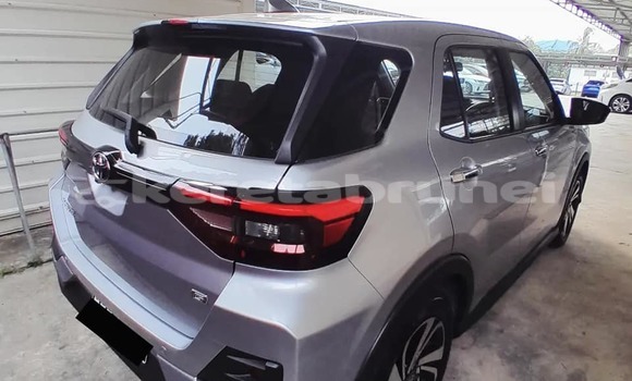 Buy Used Toyota Ractis Other Car in Bandar Seri Begawan in Brunei-Muara Buy Used Toyota Ractis Other Car in Bandar Seri Begawan in Brunei-Muara