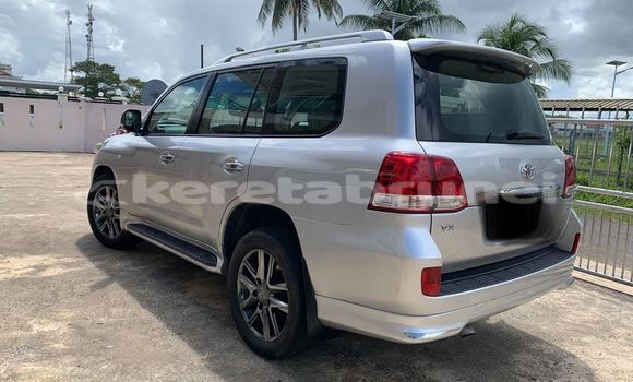 Buy Used Toyota Land Cruiser Other Car in Bandar Seri Begawan in Brunei-Muara Buy Used Toyota Land Cruiser Other Car in Bandar Seri Begawan in Brunei-Muara