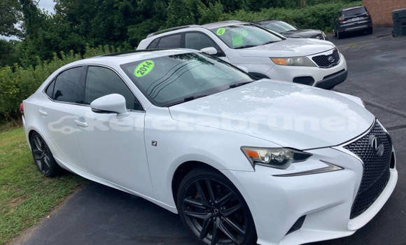 Buy Used Lexus IS White Car in Bandar Seri Begawan in Brunei-Muara Buy Used Lexus IS White Car in Bandar Seri Begawan in Brunei-Muara
