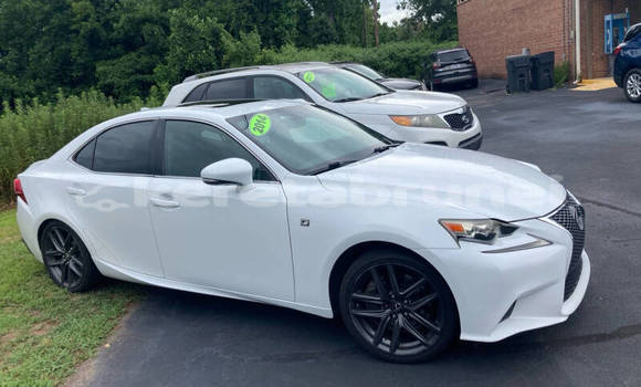 Buy Used Lexus IS White Car in Bandar Seri Begawan in Brunei-Muara Buy Used Lexus IS White Car in Bandar Seri Begawan in Brunei-Muara