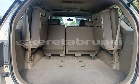 Buy Used Toyota Fortuner Other Car in Bandar Seri Begawan in Brunei-Muara Buy Used Toyota Fortuner Other Car in Bandar Seri Begawan in Brunei-Muara