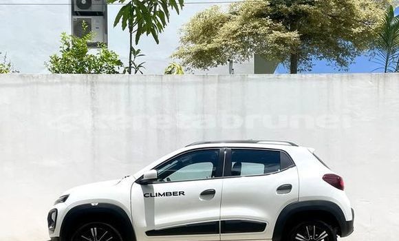 Buy Used Renault 10 Other Car in Bandar Seri Begawan in Brunei-Muara Buy Used Renault 10 Other Car in Bandar Seri Begawan in Brunei-Muara