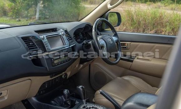Buy Used Toyota Fortuner Other Car in Bandar Seri Begawan in Brunei-Muara Buy Used Toyota Fortuner Other Car in Bandar Seri Begawan in Brunei-Muara