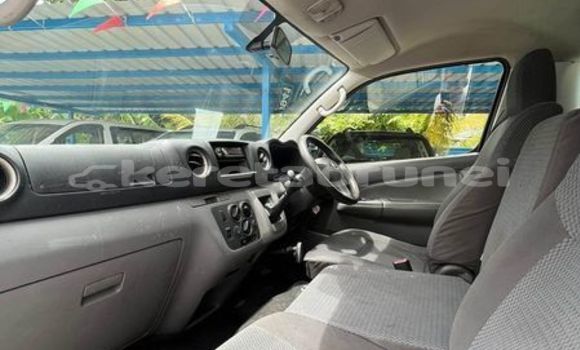 Buy Used Nissan Urvan Other Car in Bandar Seri Begawan in Brunei-Muara Buy Used Nissan Urvan Other Car in Bandar Seri Begawan in Brunei-Muara