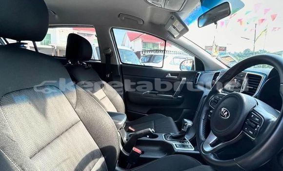 Buy Used Kia Sportage Other Car in Bandar Seri Begawan in Brunei-Muara Buy Used Kia Sportage Other Car in Bandar Seri Begawan in Brunei-Muara