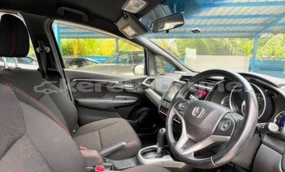 Buy Used Honda Jazz Other Car in Bandar Seri Begawan in Brunei-Muara Buy Used Honda Jazz Other Car in Bandar Seri Begawan in Brunei-Muara