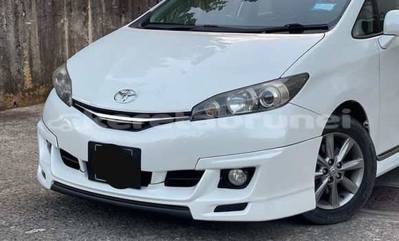 Buy Used Toyota Wish Other Car in Bandar Seri Begawan in Brunei-Muara