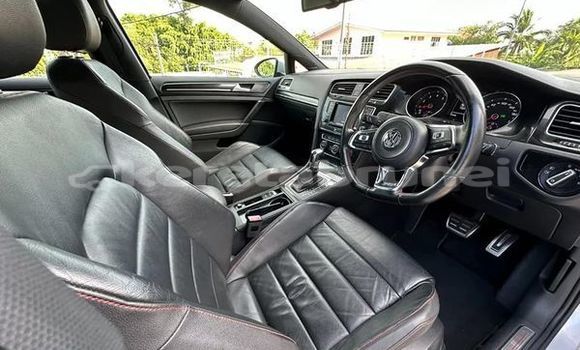 Buy Used Volkswagen Golf Other Car in Bandar Seri Begawan in Brunei-Muara Buy Used Volkswagen Golf Other Car in Bandar Seri Begawan in Brunei-Muara