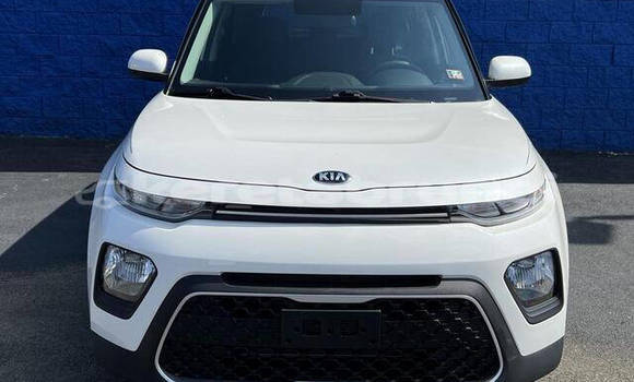 Buy Used Kia Soul White Car in Bandar Seri Begawan in Brunei-Muara Buy Used Kia Soul White Car in Bandar Seri Begawan in Brunei-Muara