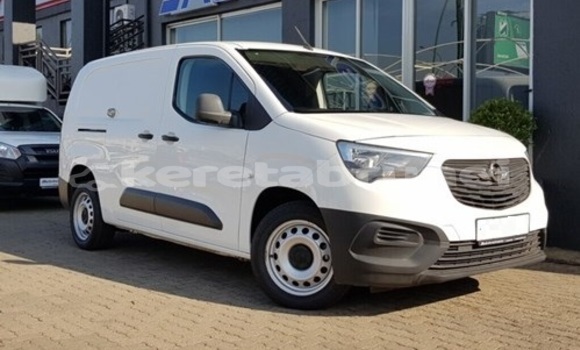 Buy Used Opel Combo White Car in Bandar Seri Begawan in Brunei-Muara Buy Used Opel Combo White Car in Bandar Seri Begawan in Brunei-Muara