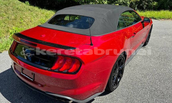 Buy Used Ford Mustang Red Car in Bandar Seri Begawan in Brunei-Muara Buy Used Ford Mustang Red Car in Bandar Seri Begawan in Brunei-Muara