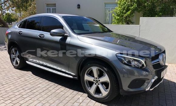 Buy Used Mercedes-Benz GLC Other Car in Bandar Seri Begawan in Brunei-Muara Buy Used Mercedes-Benz GLC Other Car in Bandar Seri Begawan in Brunei-Muara
