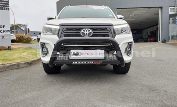 Buy Used Toyota Hilux White Car in Bandar Seri Begawan in Brunei-Muara Buy Used Toyota Hilux White Car in Bandar Seri Begawan in Brunei-Muara