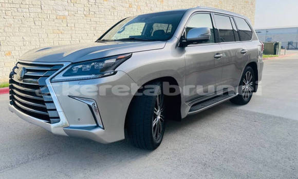 Buy Used Lexus LX 570 Brown Car in Bandar Seri Begawan in Brunei-Muara