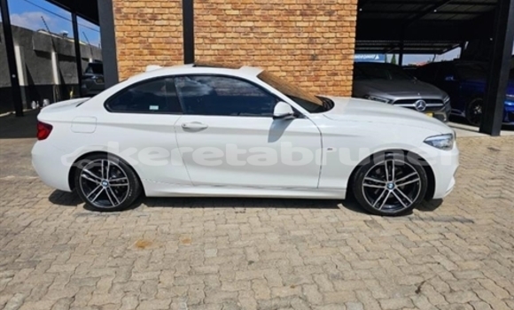 Buy Used BMW 2000 C/CS White Car in Bandar Seri Begawan in Brunei-Muara Buy Used BMW 2000 C/CS White Car in Bandar Seri Begawan in Brunei-Muara
