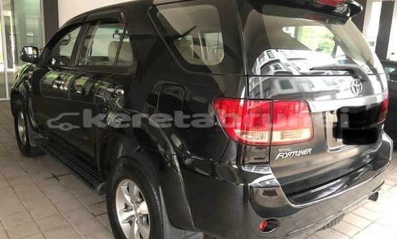 Buy Used Toyota Fortuner Other Car in Bandar Seri Begawan in Brunei-Muara Buy Used Toyota Fortuner Other Car in Bandar Seri Begawan in Brunei-Muara