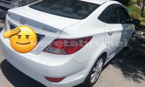 Buy Used Hyundai Accent Other Car in Bandar Seri Begawan in Brunei-Muara Buy Used Hyundai Accent Other Car in Bandar Seri Begawan in Brunei-Muara