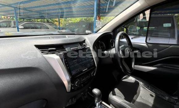 Buy Used Nissan Navara Other Car in Bandar Seri Begawan in Brunei-Muara Buy Used Nissan Navara Other Car in Bandar Seri Begawan in Brunei-Muara