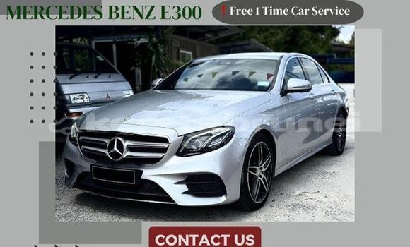 Buy Used Mercedes-Benz 190 Other Car in Bandar Seri Begawan in Brunei-Muara Buy Used Mercedes-Benz 190 Other Car in Bandar Seri Begawan in Brunei-Muara
