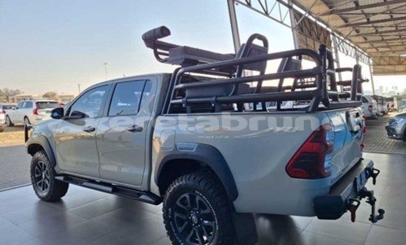 Buy Used Toyota Hilux Other Car in Bandar Seri Begawan in Brunei-Muara Buy Used Toyota Hilux Other Car in Bandar Seri Begawan in Brunei-Muara