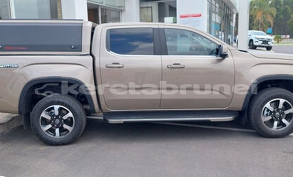 Buy Used Volkswagen Amarok Other Car in Bandar Seri Begawan in Brunei-Muara Buy Used Volkswagen Amarok Other Car in Bandar Seri Begawan in Brunei-Muara