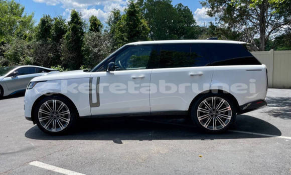 Buy Used Land Rover Range Rover White Car in Bandar Seri Begawan in Brunei-Muara Buy Used Land Rover Range Rover White Car in Bandar Seri Begawan in Brunei-Muara