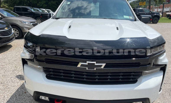 Buy Used Chevrolet Silverado White Car in Bandar Seri Begawan in Brunei-Muara Buy Used Chevrolet Silverado White Car in Bandar Seri Begawan in Brunei-Muara