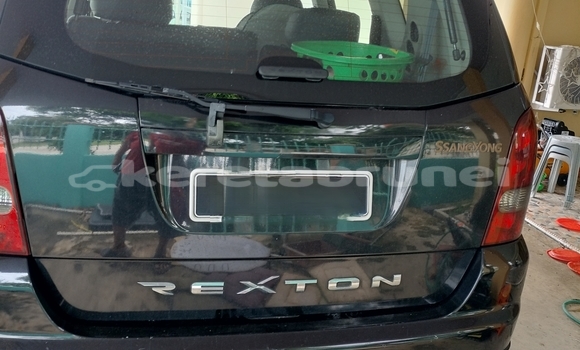 Buy Used SsangYong Rexton Black Car in Seria in Belait Buy Used SsangYong Rexton Black Car in Seria in Belait