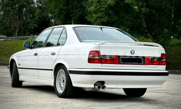 Buy Used BMW 326 White Car in Bangar in Temburong