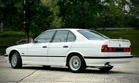 Buy Used BMW 326 White Car in Bangar in Temburong Buy Used BMW 326 White Car in Bangar in Temburong