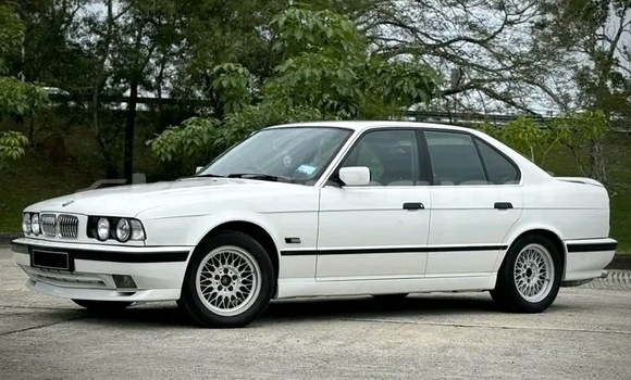 Buy Used BMW 326 White Car in Bangar in Temburong Buy Used BMW 326 White Car in Bangar in Temburong