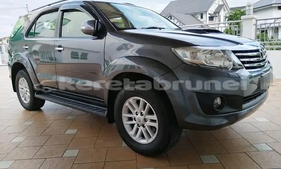 Buy Used Toyota Fortuner Other Car in Tutong in Tutong Buy Used Toyota Fortuner Other Car in Tutong in Tutong