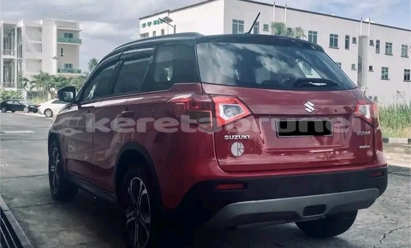 Buy Used Suzuki Vitara Red Car in Tutong in Tutong