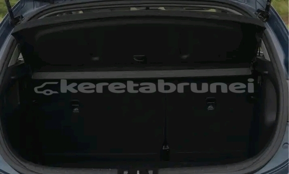 Buy Used Kia Rio Other Car in Tutong in Tutong Buy Used Kia Rio Other Car in Tutong in Tutong