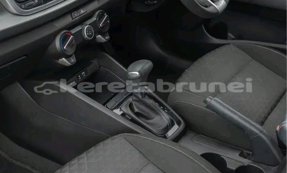 Buy Used Kia Rio Other Car in Tutong in Tutong Buy Used Kia Rio Other Car in Tutong in Tutong