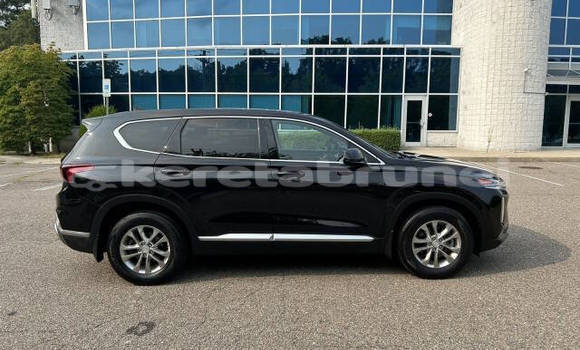 Buy Used Hyundai Santa Fe Black Car in Bandar Seri Begawan in Brunei-Muara Buy Used Hyundai Santa Fe Black Car in Bandar Seri Begawan in Brunei-Muara