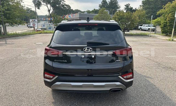 Buy Used Hyundai Santa Fe Black Car in Bandar Seri Begawan in Brunei-Muara Buy Used Hyundai Santa Fe Black Car in Bandar Seri Begawan in Brunei-Muara