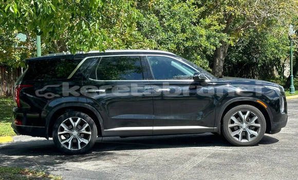 Buy Used Hyundai XG Black Car in Bandar Seri Begawan in Brunei-Muara Buy Used Hyundai XG Black Car in Bandar Seri Begawan in Brunei-Muara