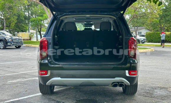 Buy Used Hyundai XG Black Car in Bandar Seri Begawan in Brunei-Muara Buy Used Hyundai XG Black Car in Bandar Seri Begawan in Brunei-Muara