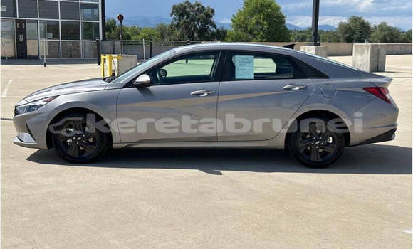 Buy Used Hyundai Elantra Other Car in Bandar Seri Begawan in Brunei-Muara Buy Used Hyundai Elantra Other Car in Bandar Seri Begawan in Brunei-Muara