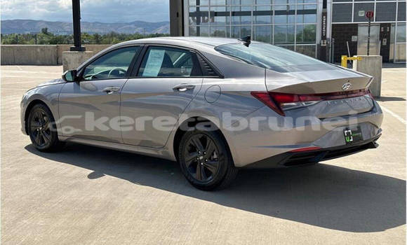 Buy Used Hyundai Elantra Other Car in Bandar Seri Begawan in Brunei-Muara Buy Used Hyundai Elantra Other Car in Bandar Seri Begawan in Brunei-Muara