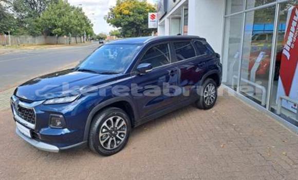 Buy Used Suzuki Grand Vitara Blue Car in Bandar Seri Begawan in Brunei-Muara Buy Used Suzuki Grand Vitara Blue Car in Bandar Seri Begawan in Brunei-Muara
