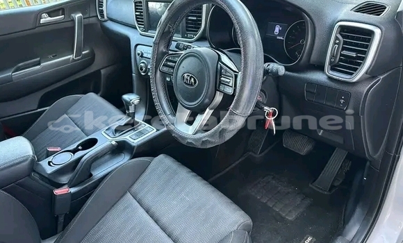 Buy Used Kia Sportage Other Car in Import - Dubai in Belait Buy Used Kia Sportage Other Car in Import - Dubai in Belait