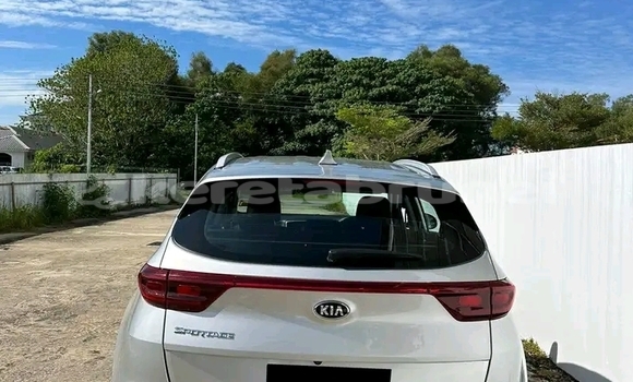Buy Used Kia Sportage Other Car in Import - Dubai in Belait Buy Used Kia Sportage Other Car in Import - Dubai in Belait