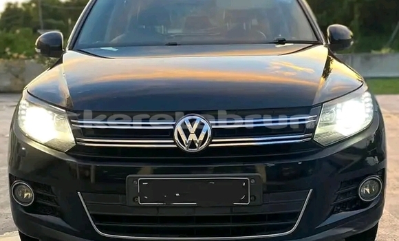 Buy Used Volkswagen Tiguan Black Car in Kuala Belait in Belait Buy Used Volkswagen Tiguan Black Car in Kuala Belait in Belait