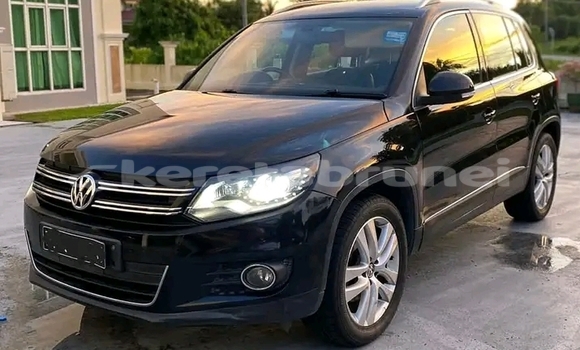 Buy Used Volkswagen Tiguan Black Car in Kuala Belait in Belait Buy Used Volkswagen Tiguan Black Car in Kuala Belait in Belait