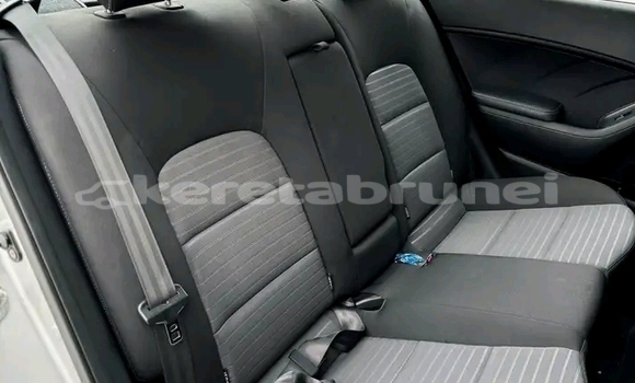 Buy Used Kia Cerato Other Car in Tutong in Tutong Buy Used Kia Cerato Other Car in Tutong in Tutong