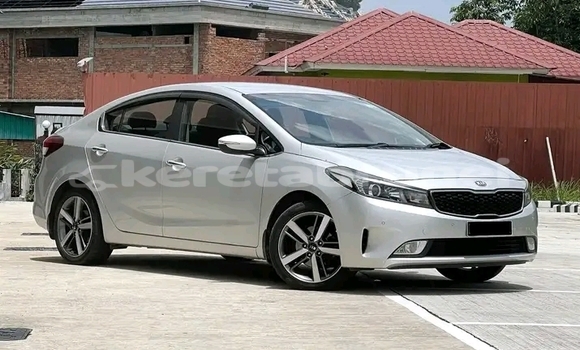 Buy Used Kia Cerato Other Car in Tutong in Tutong Buy Used Kia Cerato Other Car in Tutong in Tutong