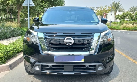 Buy Used Nissan Pathfinder Black Car in Bandar Seri Begawan in Brunei-Muara Buy Used Nissan Pathfinder Black Car in Bandar Seri Begawan in Brunei-Muara